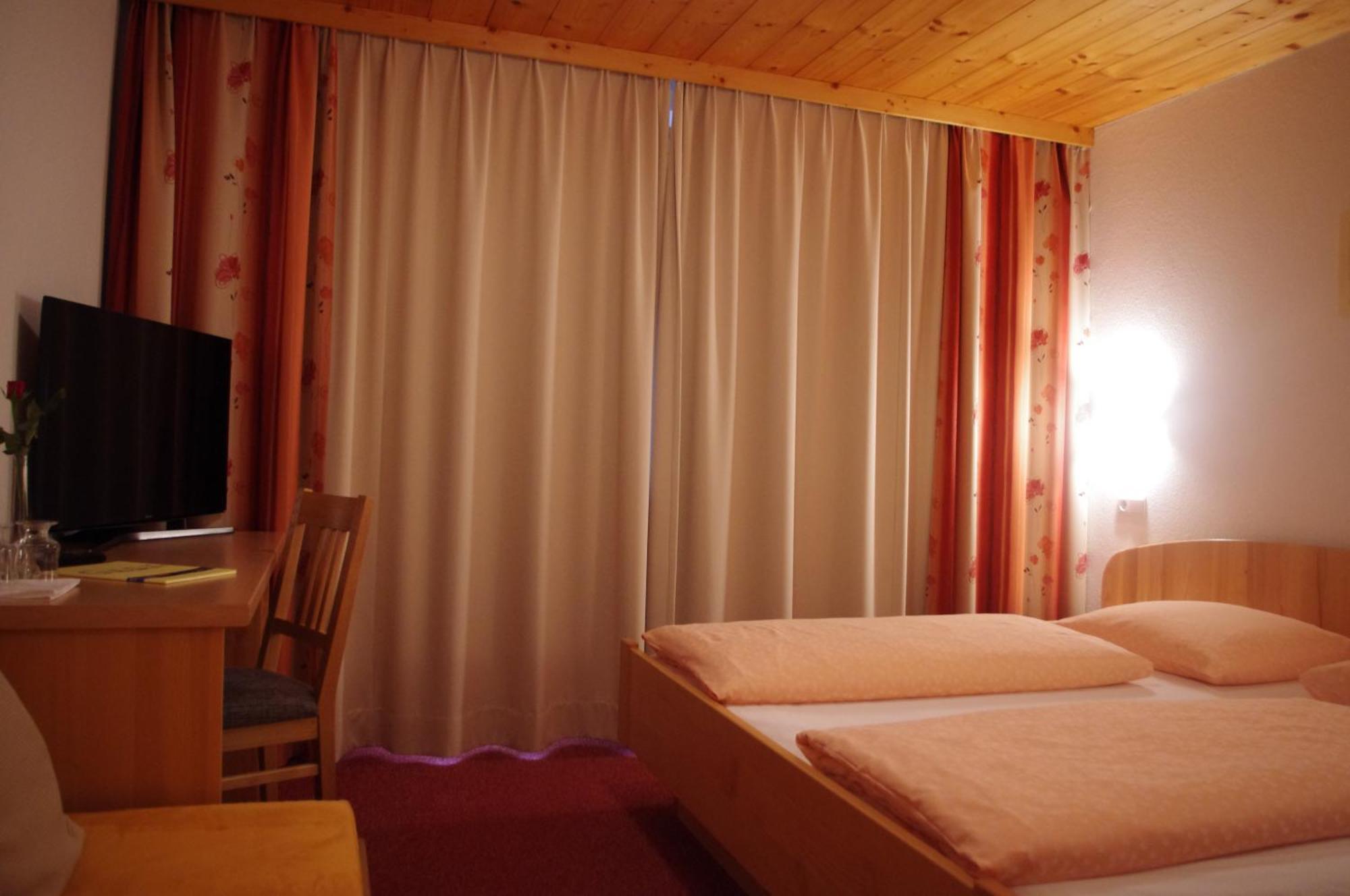 Hotel Burtschahof เบือร์เซอร์แบร์ก ภายนอก รูปภาพ