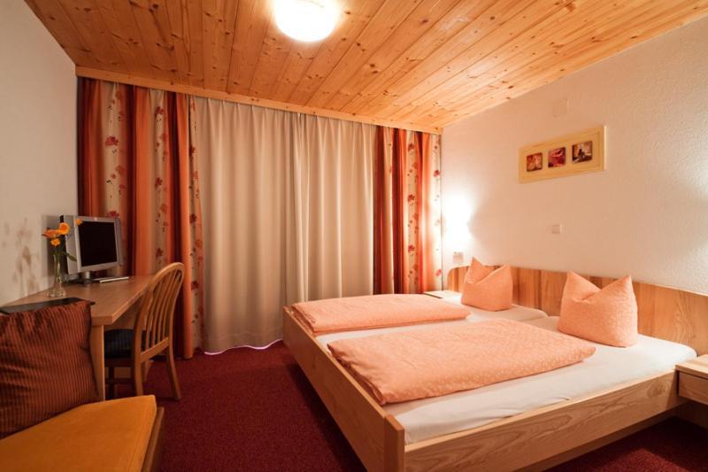 Hotel Burtschahof เบือร์เซอร์แบร์ก ภายนอก รูปภาพ